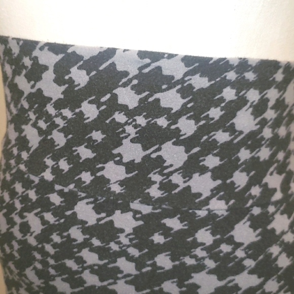 Lily White Houndstooth High Waisted Pencil Skirt L - Picture 7 of 10